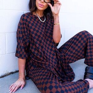 Stylish Checkered Jumpsuit in Black and Brown